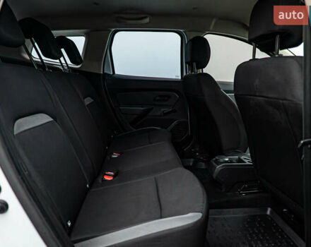 Рено Дастер, объемом двигателя 1.5 л и пробегом 111 тыс. км за 16360 $, фото 16 на Automoto.ua