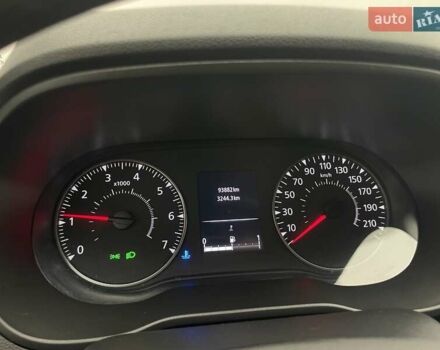 Рено Дастер, объемом двигателя 1.6 л и пробегом 93 тыс. км за 15463 $, фото 6 на Automoto.ua