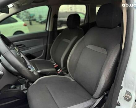 Рено Дастер, объемом двигателя 1.6 л и пробегом 220 тыс. км за 12500 $, фото 7 на Automoto.ua