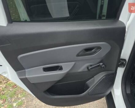 Рено Дастер, объемом двигателя 1.6 л и пробегом 96 тыс. км за 15700 $, фото 26 на Automoto.ua