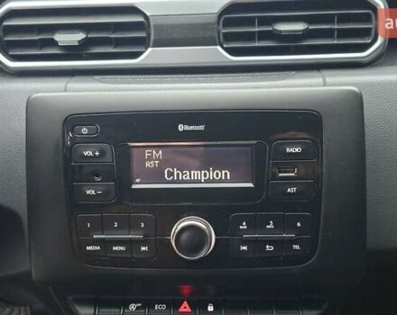 Рено Дастер, объемом двигателя 1.6 л и пробегом 96 тыс. км за 15700 $, фото 9 на Automoto.ua