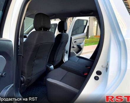 Рено Дастер, объемом двигателя 15 л и пробегом 59 тыс. км за 15300 $, фото 4 на Automoto.ua