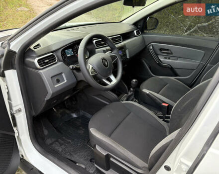 Рено Дастер, объемом двигателя 1.5 л и пробегом 27 тыс. км за 15300 $, фото 9 на Automoto.ua
