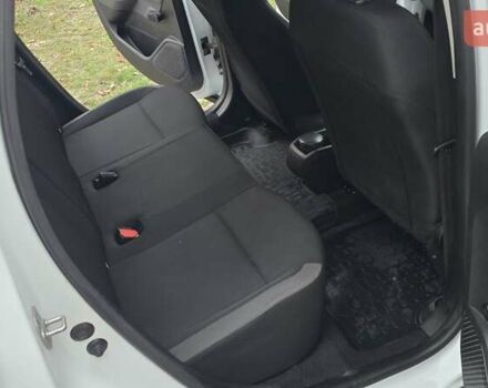 Рено Дастер, объемом двигателя 1.6 л и пробегом 96 тыс. км за 15700 $, фото 14 на Automoto.ua