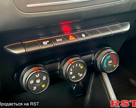 Рено Дастер, об'ємом двигуна 1.5 л та пробігом 224 тис. км за 13700 $, фото 4 на Automoto.ua