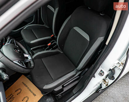 Рено Дастер, об'ємом двигуна 1.5 л та пробігом 115 тис. км за 17558 $, фото 8 на Automoto.ua