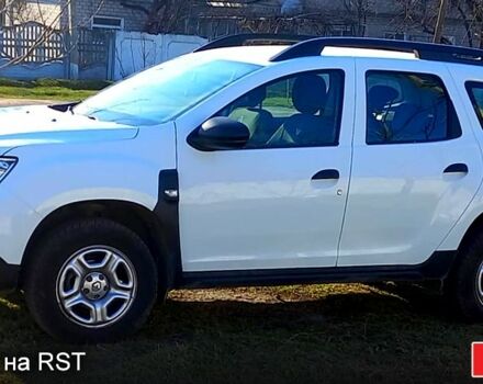 Рено Дастер, объемом двигателя 1.6 л и пробегом 14 тыс. км за 17000 $, фото 2 на Automoto.ua