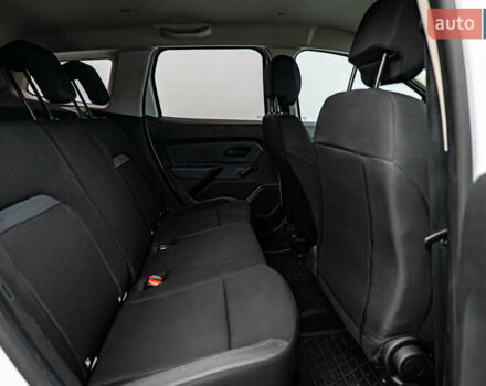 Рено Дастер, об'ємом двигуна 1.5 л та пробігом 115 тис. км за 17558 $, фото 18 на Automoto.ua