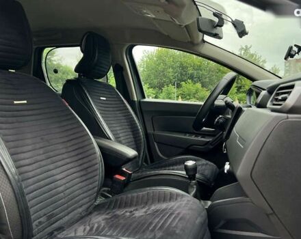 Рено Дастер, объемом двигателя 1.6 л и пробегом 46 тыс. км за 17700 $, фото 8 на Automoto.ua