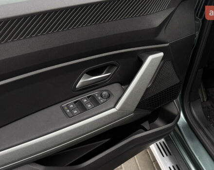 Рено Дастер, объемом двигателя 1.2 л и пробегом 0 тыс. км за 27896 $, фото 11 на Automoto.ua