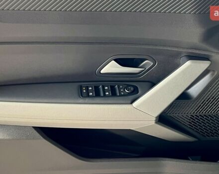 Рено Дастер, об'ємом двигуна 1.2 л та пробігом 0 тис. км за 29357 $, фото 14 на Automoto.ua