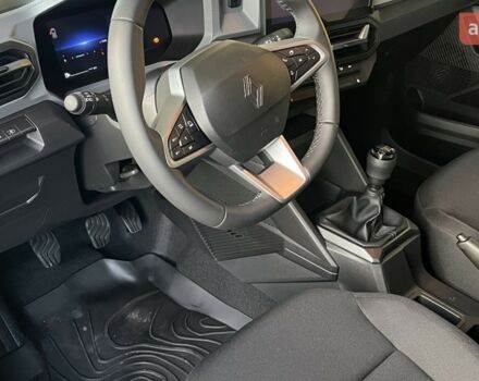 купить новое авто Рено Дастер 2025 года от официального дилера ООО«Торговий дім «Фаворит – Авто» Рено фото