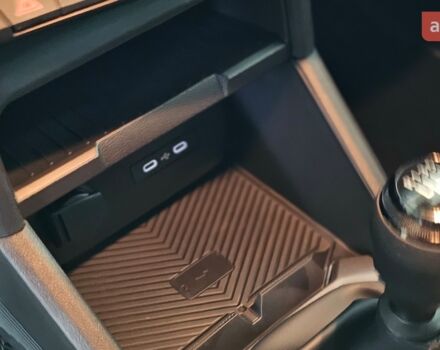 Рено Дастер, об'ємом двигуна 1.2 л та пробігом 0 тис. км за 29743 $, фото 12 на Automoto.ua