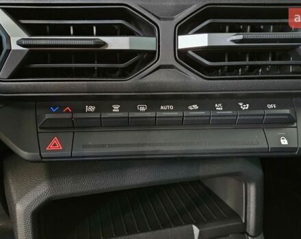 Рено Дастер, об'ємом двигуна 1.2 л та пробігом 0 тис. км за 29252 $, фото 31 на Automoto.ua