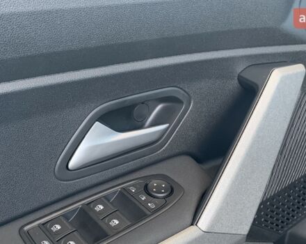 Рено Дастер, объемом двигателя 1.2 л и пробегом 0 тыс. км за 28810 $, фото 4 на Automoto.ua