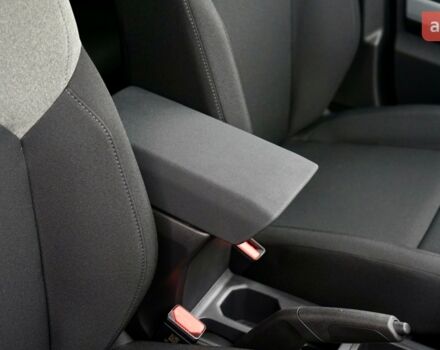 Рено Дастер, об'ємом двигуна 1.5 л та пробігом 0 тис. км за 25780 $, фото 16 на Automoto.ua