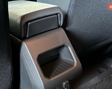 Рено Дастер, объемом двигателя 1.33 л и пробегом 0 тыс. км за 25703 $, фото 24 на Automoto.ua