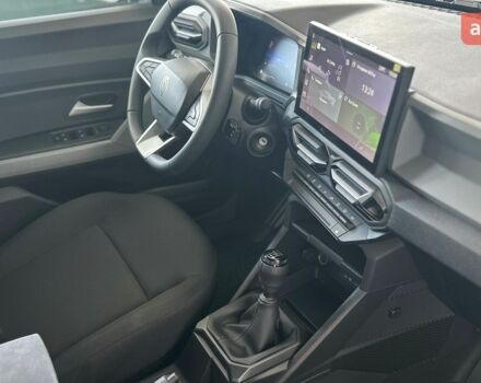 Рено Дастер, объемом двигателя 1.5 л и пробегом 0 тыс. км за 26038 $, фото 2 на Automoto.ua