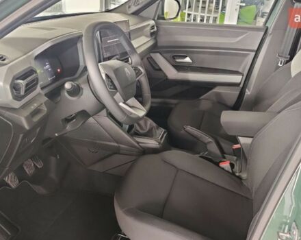 Рено Дастер, объемом двигателя 1.2 л и пробегом 0 тыс. км за 27366 $, фото 11 на Automoto.ua