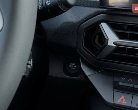 Рено Дастер, об'ємом двигуна 1.5 л та пробігом 0 тис. км за 25297 $, фото 17 на Automoto.ua