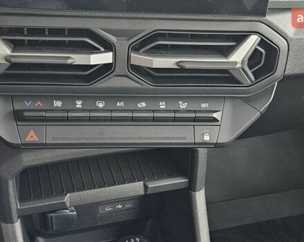 Рено Дастер, об'ємом двигуна 1.5 л та пробігом 0 тис. км за 25628 $, фото 9 на Automoto.ua