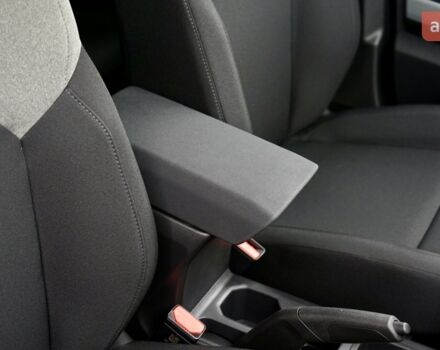 Рено Дастер, объемом двигателя 1.5 л и пробегом 0 тыс. км за 25682 $, фото 23 на Automoto.ua