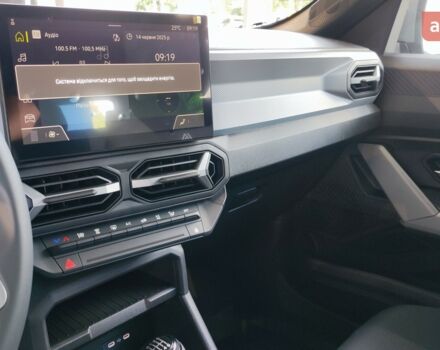 Рено Дастер, об'ємом двигуна 1.2 л та пробігом 0 тис. км за 27325 $, фото 21 на Automoto.ua