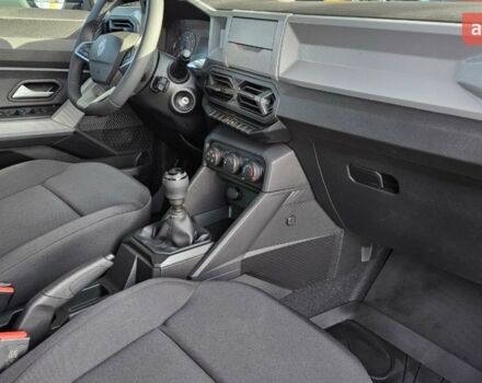 Рено Дастер, объемом двигателя 1.5 л и пробегом 0 тыс. км за 23748 $, фото 23 на Automoto.ua