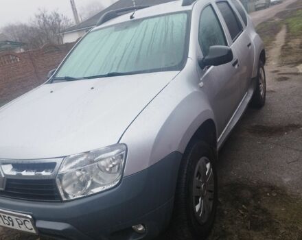 Серый Рено Дастер, объемом двигателя 1.5 л и пробегом 245 тыс. км за 7200 $, фото 2 на Automoto.ua