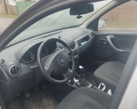 Серый Рено Дастер, объемом двигателя 1.5 л и пробегом 245 тыс. км за 7200 $, фото 3 на Automoto.ua