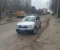 Серый Рено Дастер, объемом двигателя 1.6 л и пробегом 201 тыс. км за 8500 $, фото 1 на Automoto.ua