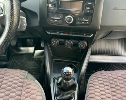 Рено Дастер 2021 в Сумах на Automoto.ua Серый Рено Дастер, объемом двигателя 1.5 л и пробегом 160 тыс. км за 16000 $, фото 14 на Automoto.ua