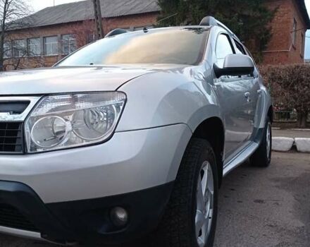 Серый Рено Дастер, объемом двигателя 1.6 л и пробегом 216 тыс. км за 8500 $, фото 1 на Automoto.ua