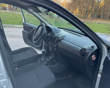 Серый Рено Дастер, объемом двигателя 1.6 л и пробегом 184 тыс. км за 7390 $, фото 15 на Automoto.ua