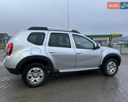 Серый Рено Дастер, объемом двигателя 1.6 л и пробегом 140 тыс. км за 10369 $, фото 22 на Automoto.ua