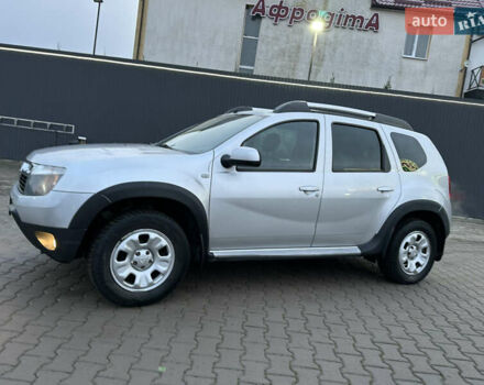 Серый Рено Дастер, объемом двигателя 1.6 л и пробегом 140 тыс. км за 10369 $, фото 7 на Automoto.ua