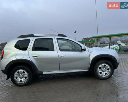 Серый Рено Дастер, объемом двигателя 1.6 л и пробегом 140 тыс. км за 10369 $, фото 21 на Automoto.ua