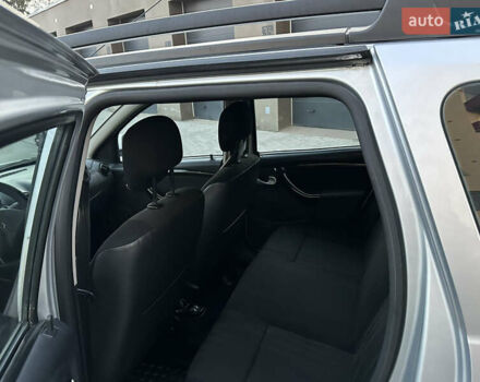 Сірий Рено Дастер, об'ємом двигуна 1.6 л та пробігом 101 тис. км за 8900 $, фото 25 на Automoto.ua