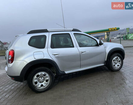 Серый Рено Дастер, объемом двигателя 1.6 л и пробегом 140 тыс. км за 10369 $, фото 19 на Automoto.ua