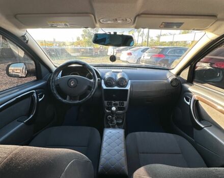 Серый Рено Дастер, объемом двигателя 1.6 л и пробегом 137 тыс. км за 8950 $, фото 7 на Automoto.ua