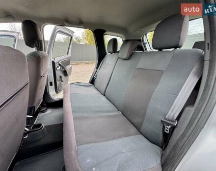 Рено Дастер 2011 в Сумах на Automoto.ua Серый Рено Дастер, объемом двигателя 1.6 л и пробегом 137 тыс. км за 8499 $, фото 26 на Automoto.ua