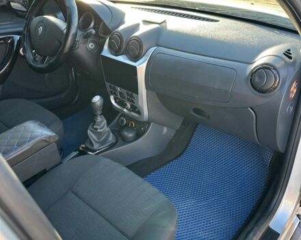 Серый Рено Дастер, объемом двигателя 1.6 л и пробегом 137 тыс. км за 8950 $, фото 16 на Automoto.ua