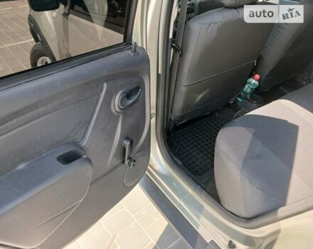 Сірий Рено Дастер, об'ємом двигуна 1.6 л та пробігом 190 тис. км за 10200 $, фото 5 на Automoto.ua