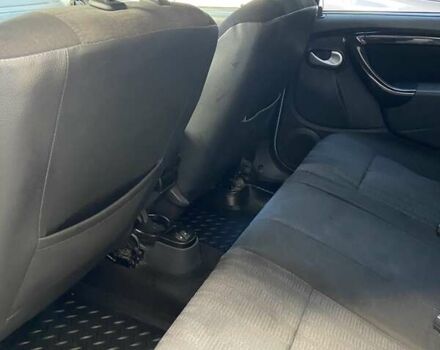 Серый Рено Дастер, объемом двигателя 1.6 л и пробегом 135 тыс. км за 8900 $, фото 9 на Automoto.ua