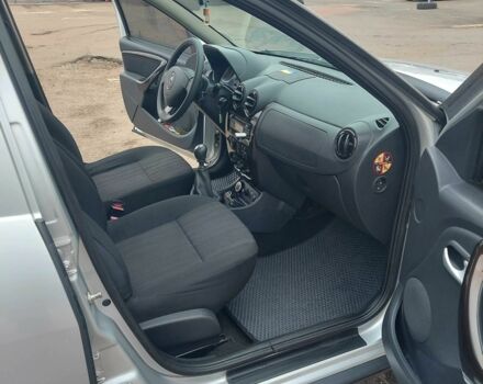 Серый Рено Дастер, объемом двигателя 1.6 л и пробегом 223 тыс. км за 8400 $, фото 11 на Automoto.ua