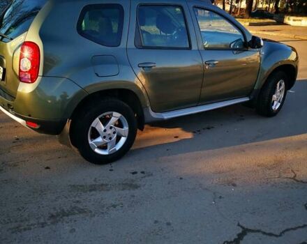 Серый Рено Дастер, объемом двигателя 1.6 л и пробегом 86 тыс. км за 10200 $, фото 2 на Automoto.ua