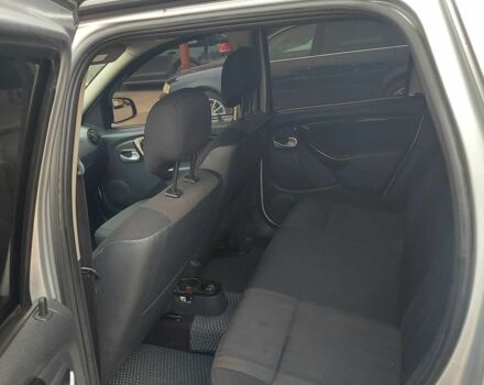 Серый Рено Дастер, объемом двигателя 1.6 л и пробегом 223 тыс. км за 8400 $, фото 9 на Automoto.ua