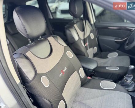 Серый Рено Дастер, объемом двигателя 1.6 л и пробегом 103 тыс. км за 9700 $, фото 32 на Automoto.ua