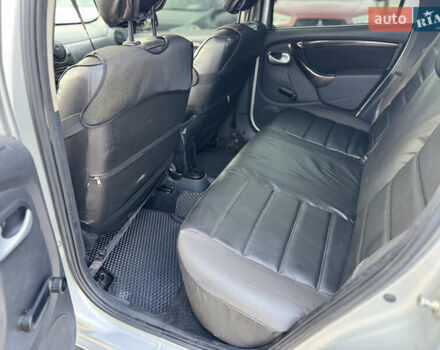 Серый Рено Дастер, объемом двигателя 1.6 л и пробегом 103 тыс. км за 9700 $, фото 39 на Automoto.ua