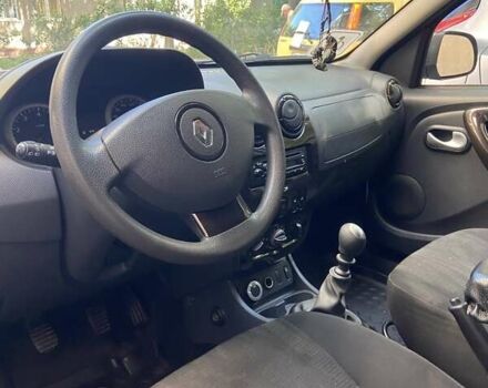 Серый Рено Дастер, объемом двигателя 1.6 л и пробегом 135 тыс. км за 8900 $, фото 7 на Automoto.ua